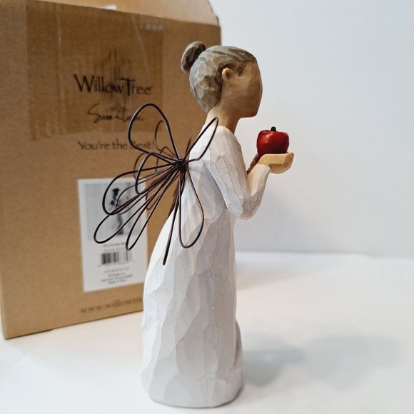 Willow Tree You're the Best Angel Figurine with Apple Box included Teacher Gift - Picture 8 of 13